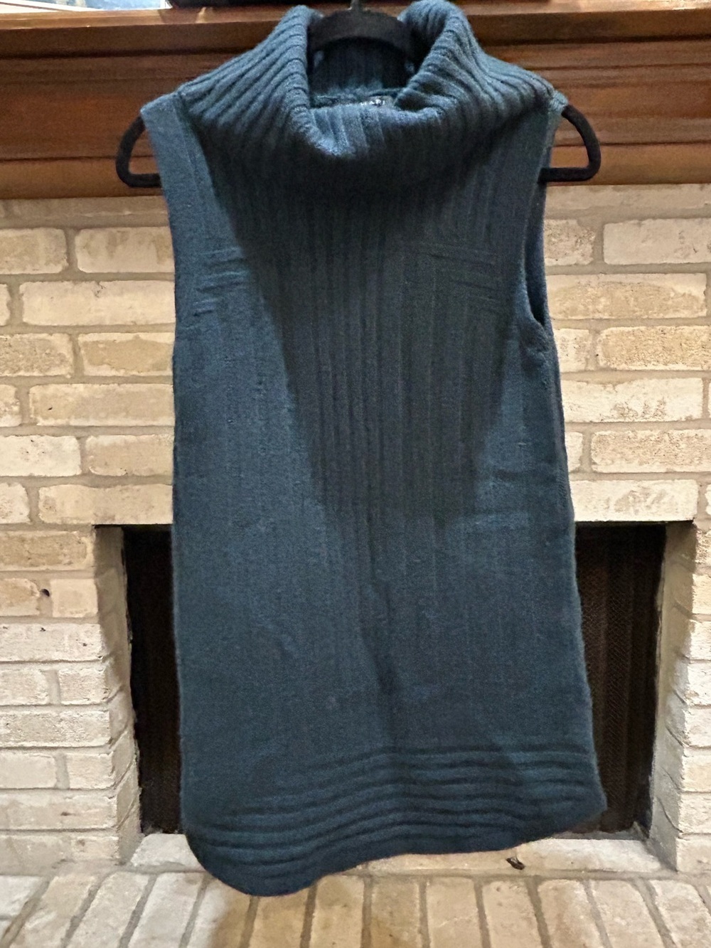Tahari Dark Teal Sleeveless Cowl Neck Sweater EUC
